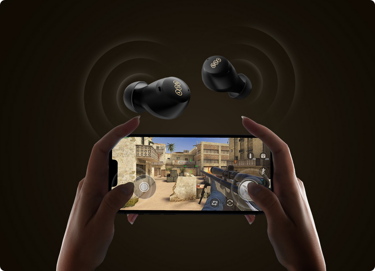Auriculares inalámbricos negros para juegos móviles con sonido envolvente.
