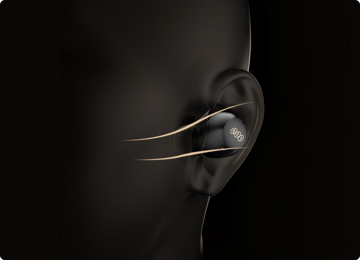 Auriculares Bluetooth QCY negros en el oído con representación de ondas sonoras sobre fondo oscuro.