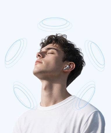 Joven con auriculares inalámbricos, expresión facial relajada, ondas sonoras azules alrededor de la cabeza.