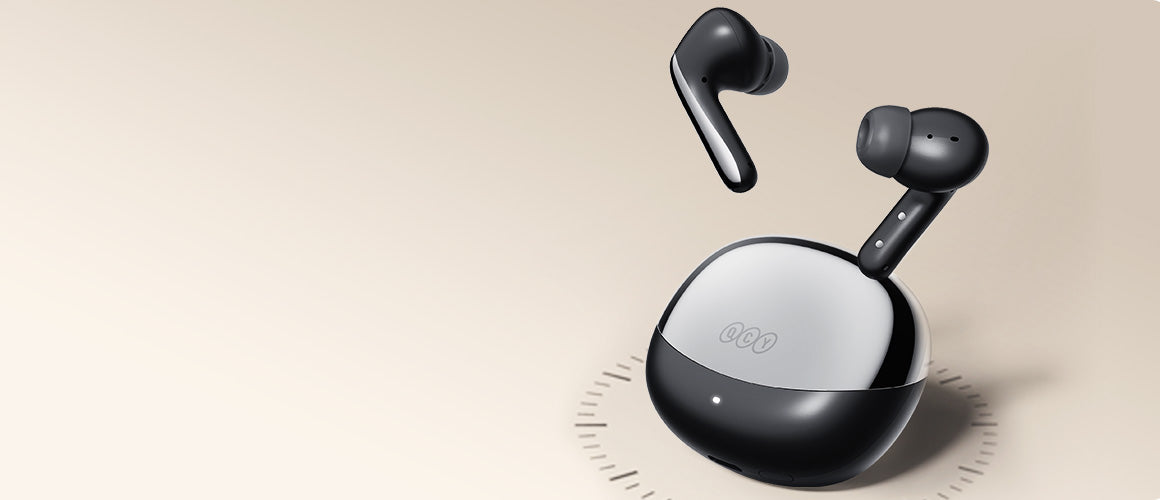 Auriculares inalámbricos QCY con estuche de carga, negro